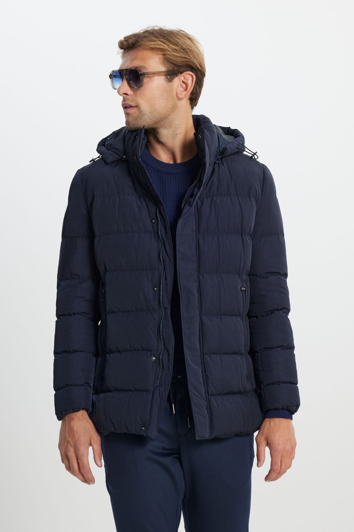 Men's dark navy blue standard fit normal cutting out of the hooded collar side pocket coat