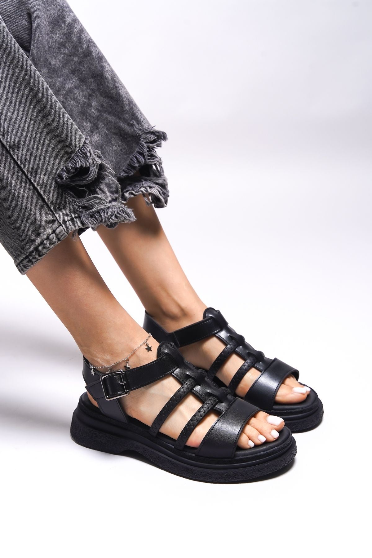 Kunzirn Woman Sandals 0012203 Black Skin