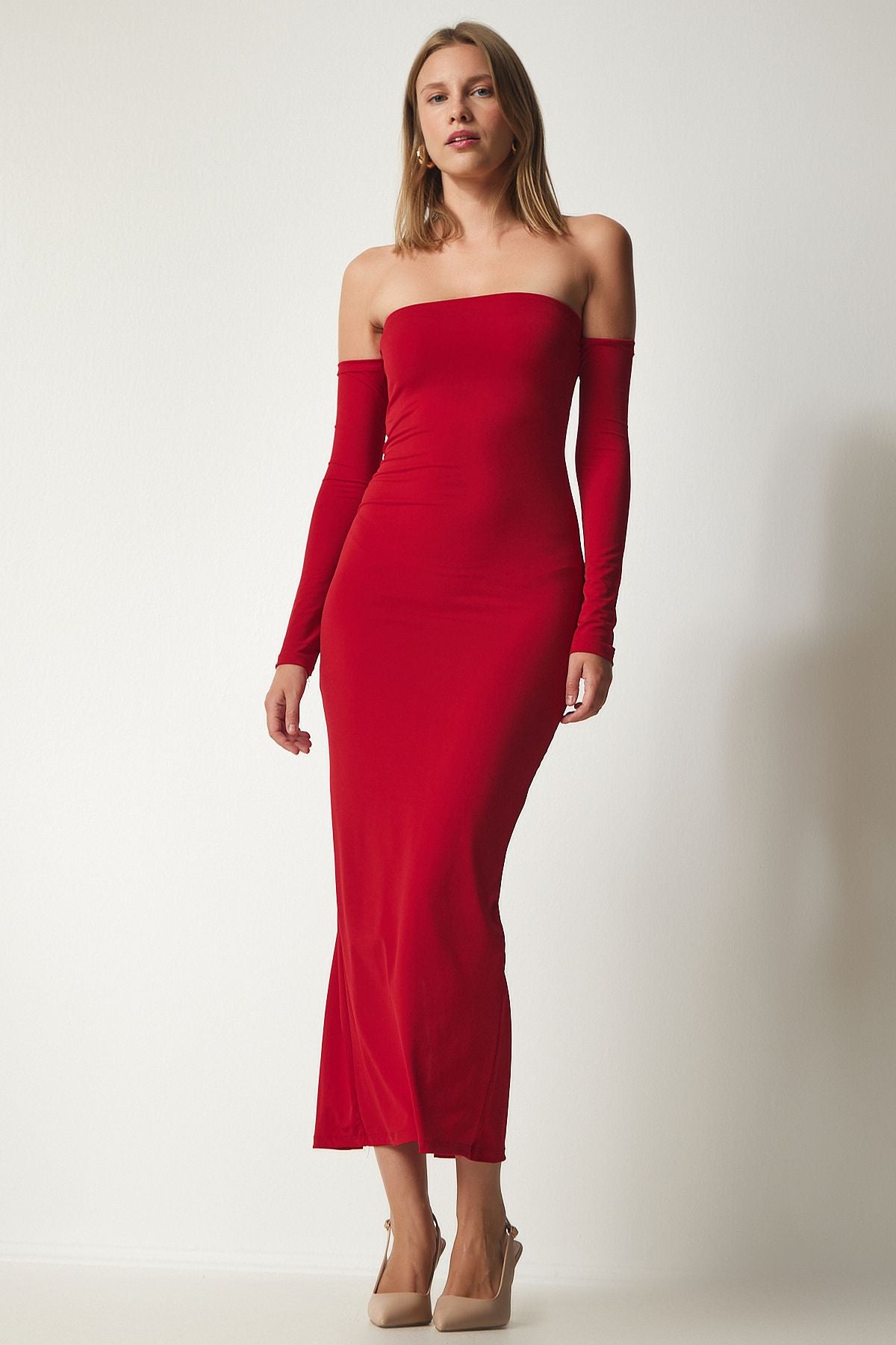 Woman Red Strapless Sandy Dress YK00077