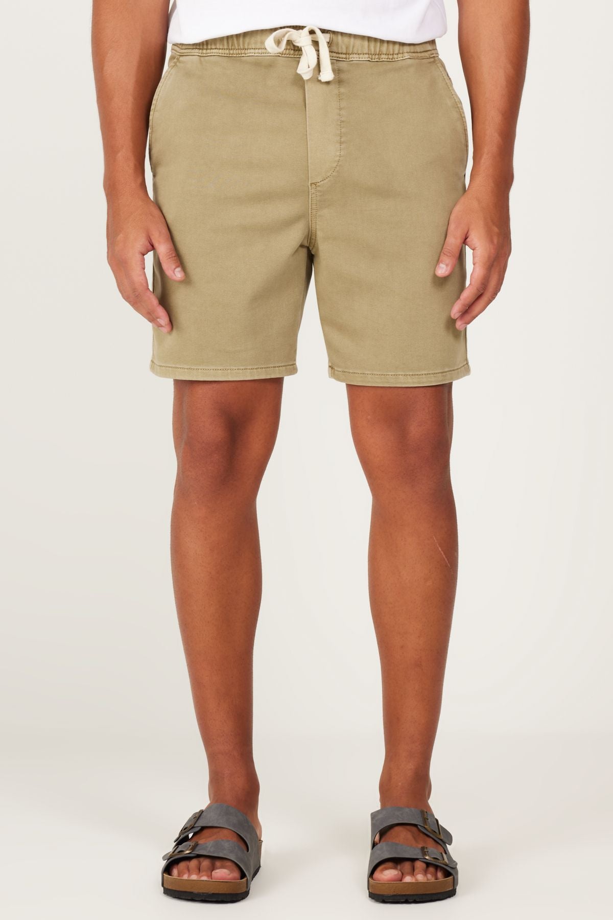 Men's Khaki Slim Fit Narrow Cut Side Pocket Cotton Flexible Shorts