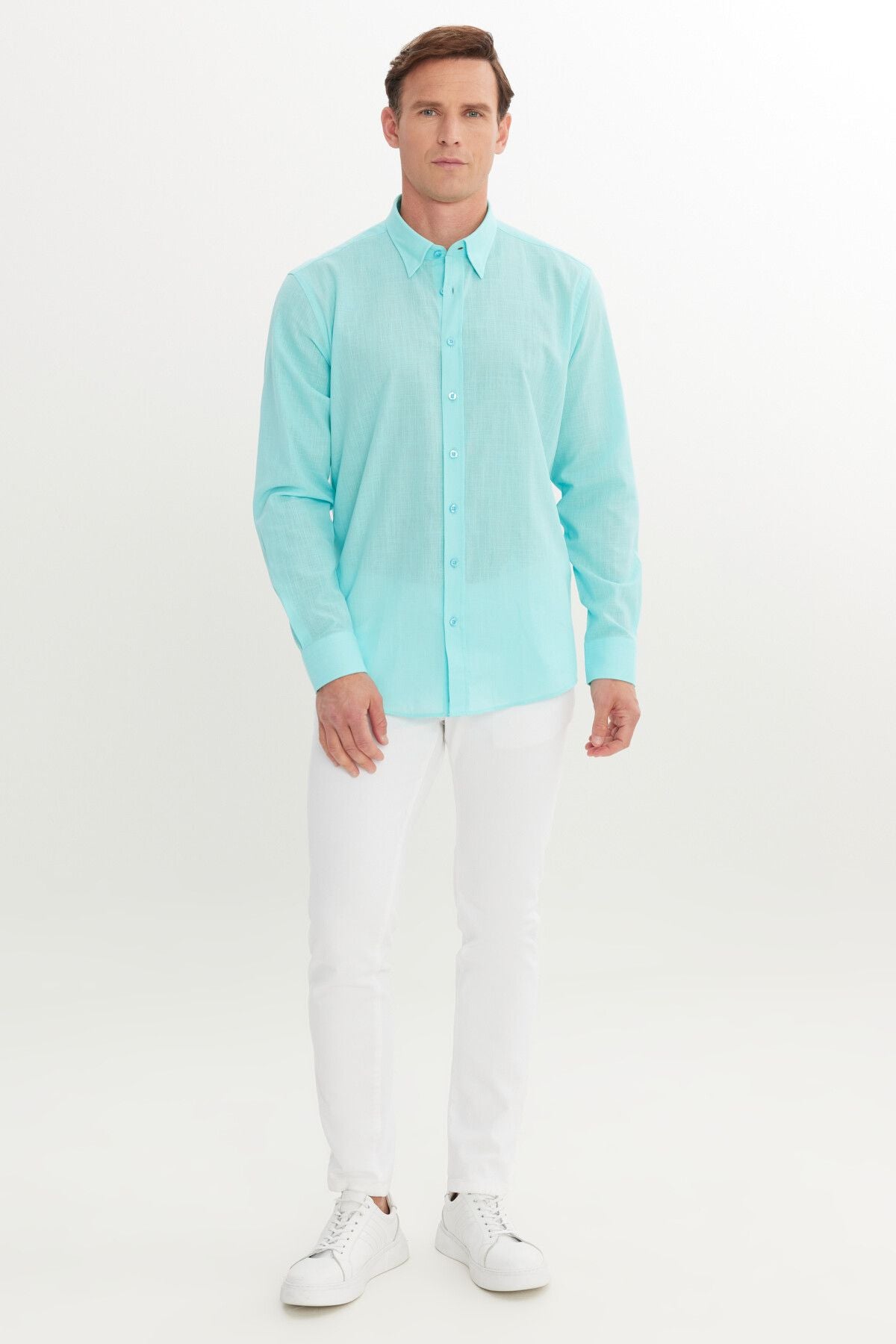 Men's turquoise comfort fit comfortable cut hidden button collar 100 %cotton pennant shirt
