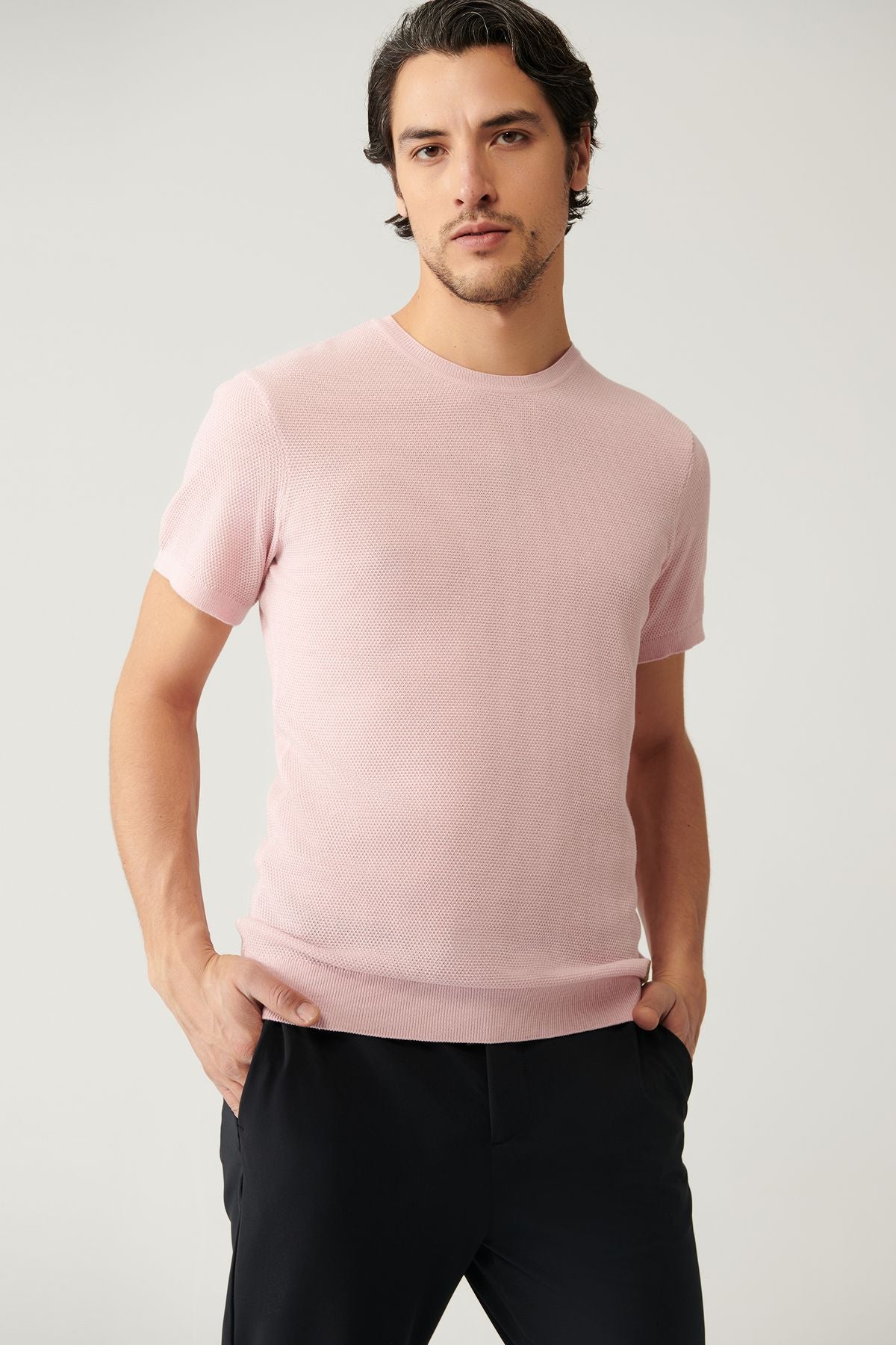 Men's Light Pink Bicycle Collar textured cotton knitwear T-shirt E005027