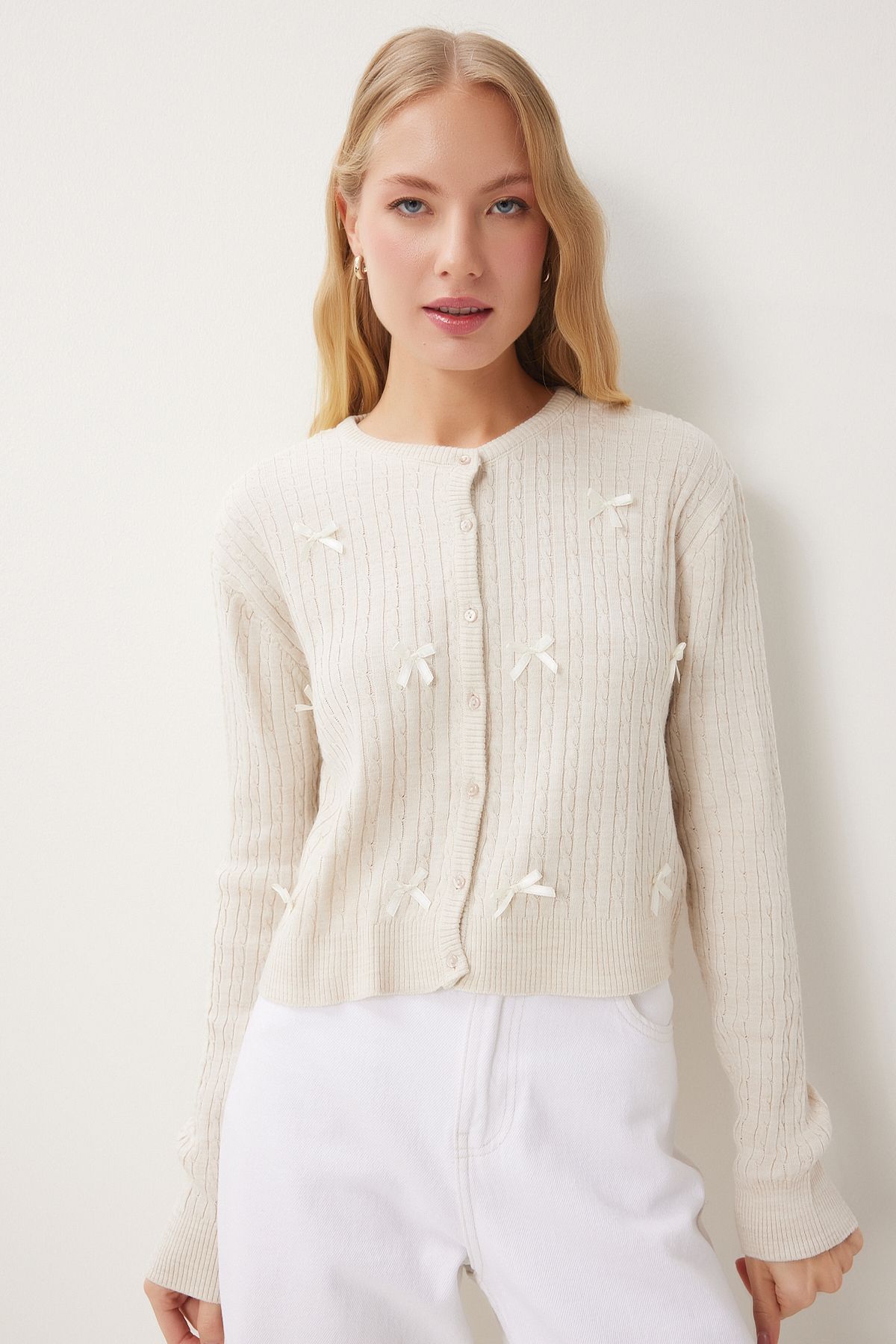 Women's Cream Bow Braided knitted cardigan PF00102