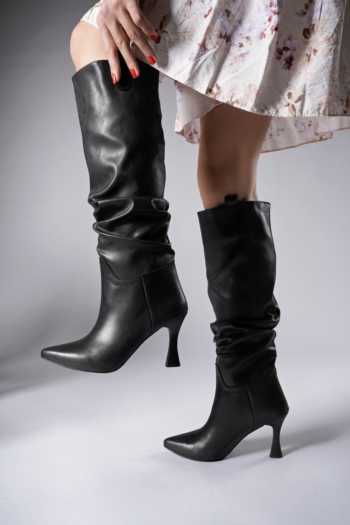 Women Heels Boots 00128511 Black Skin