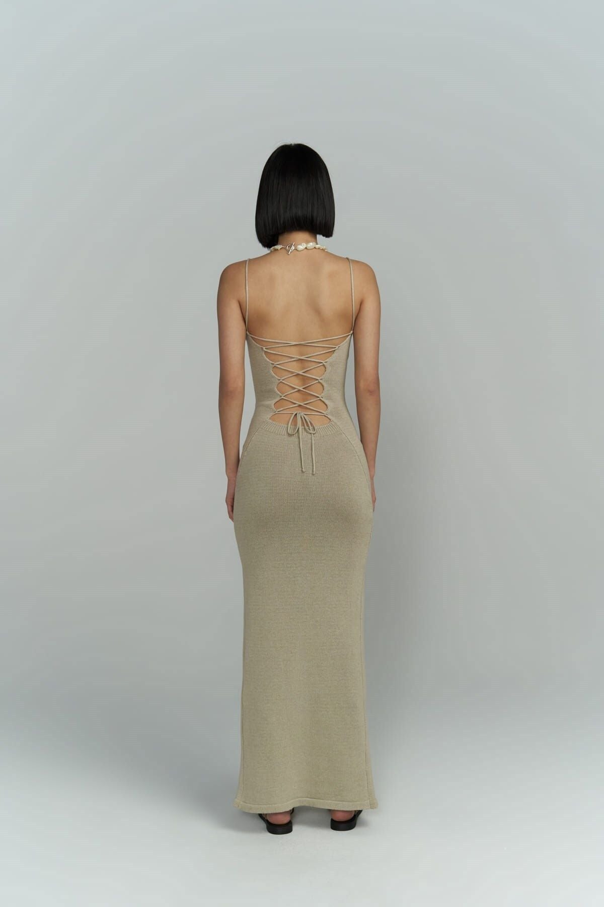 Cintiia Back Décollette stone knitwear dress
