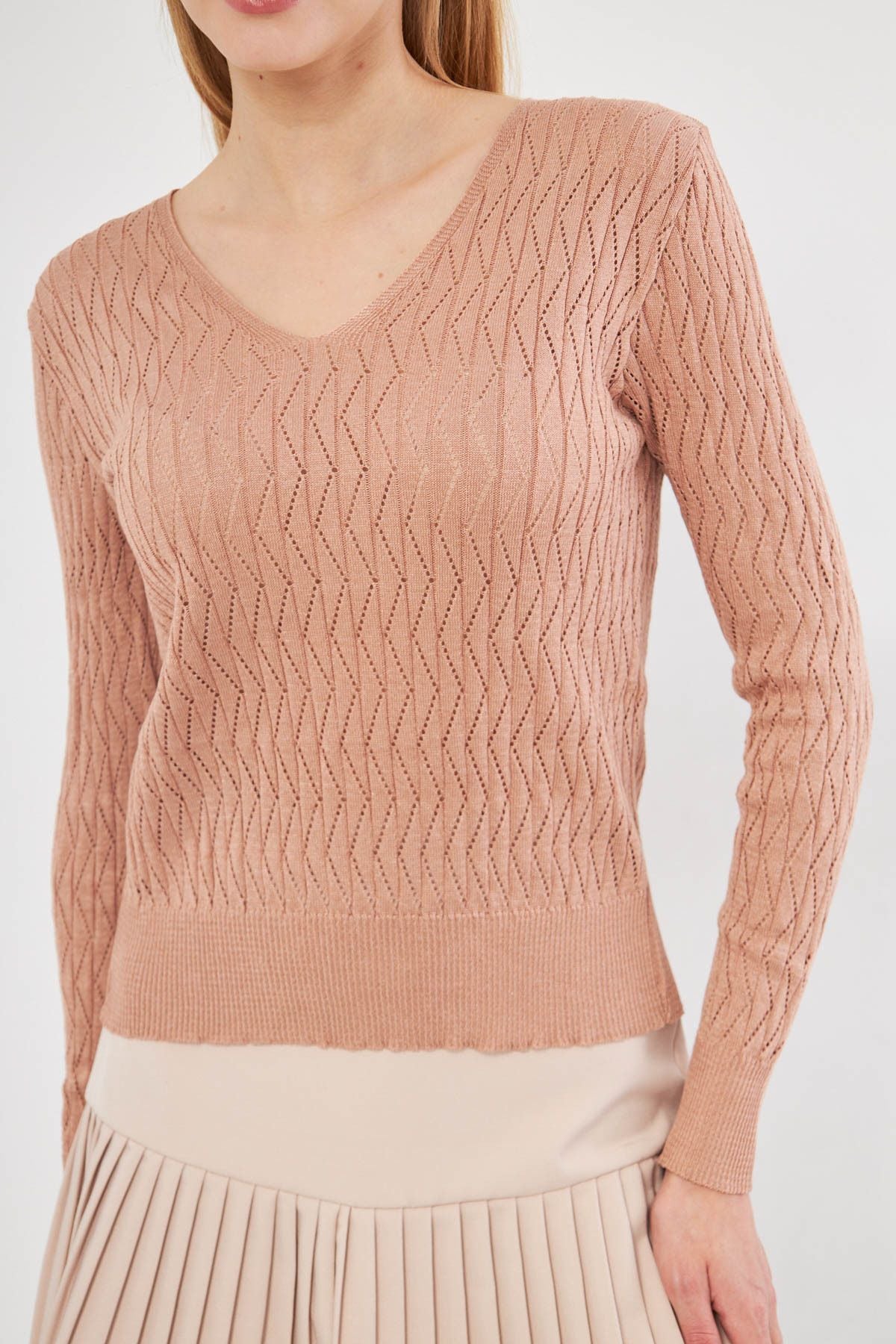 Female mink V-neck hole knitwear sweater ARM-25K012012