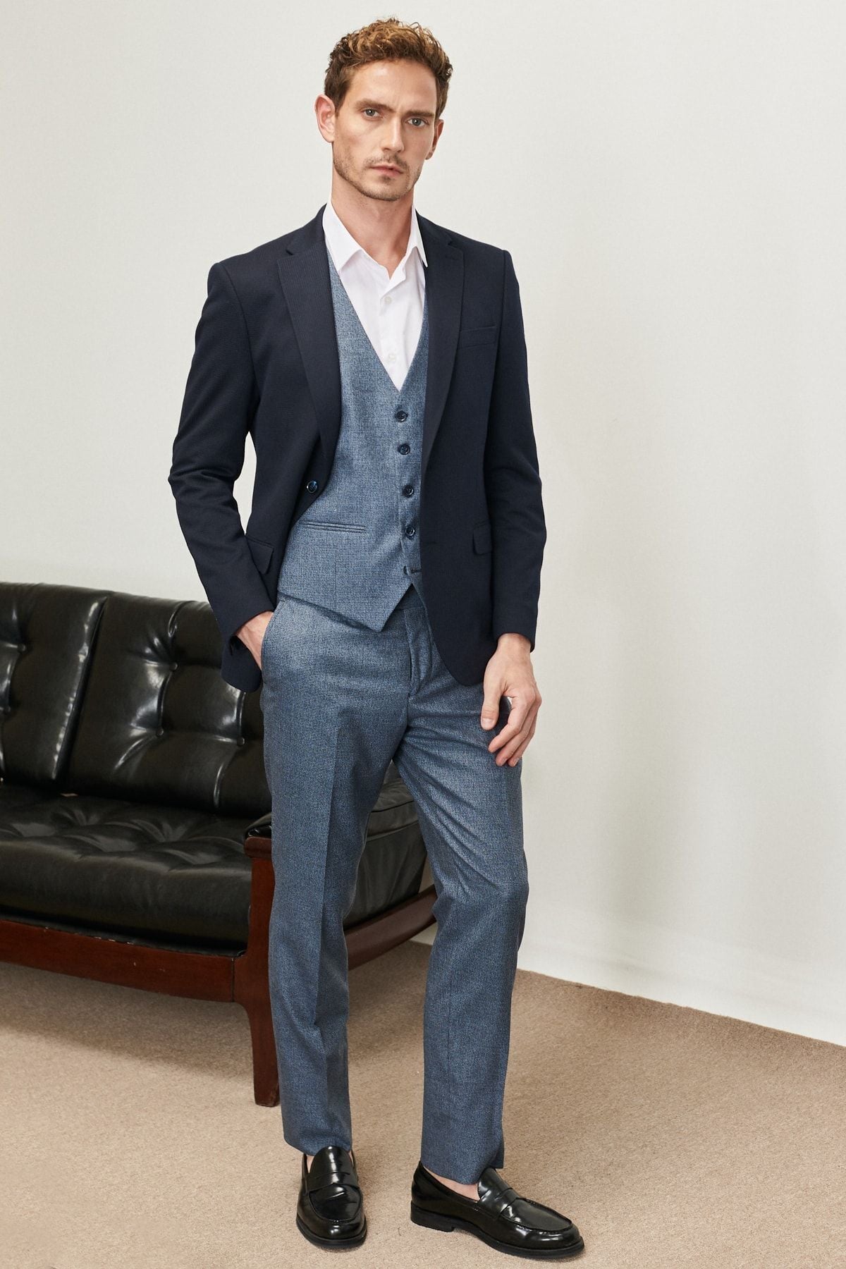 Men's dark navy blue slim fit narrow cutting mono collar plaid suit suits with vest