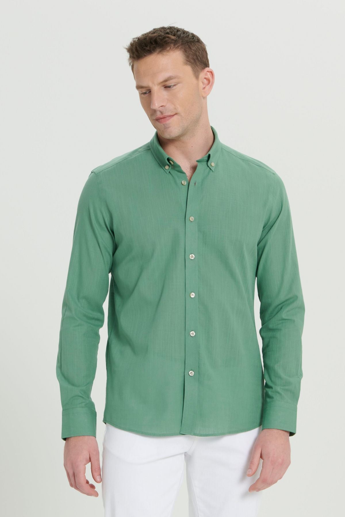 Male Khaki 100 %Cotton Breathing Fabric Oxford Slim Fit button with collar pennant shirt