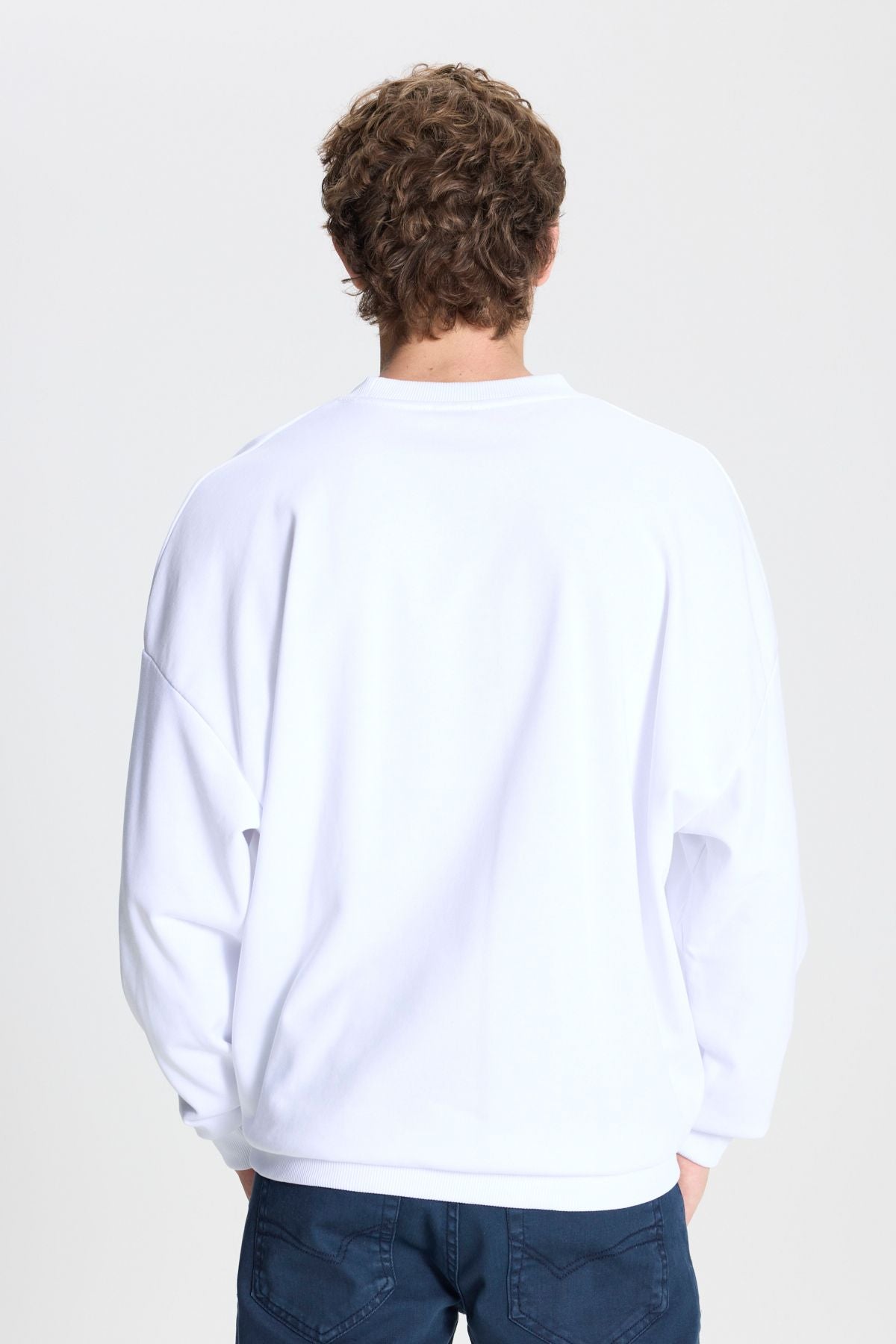 Men's White Oversize Plenty Cutting 3 IP Bicycle Cotton Cotton Sweatshirt