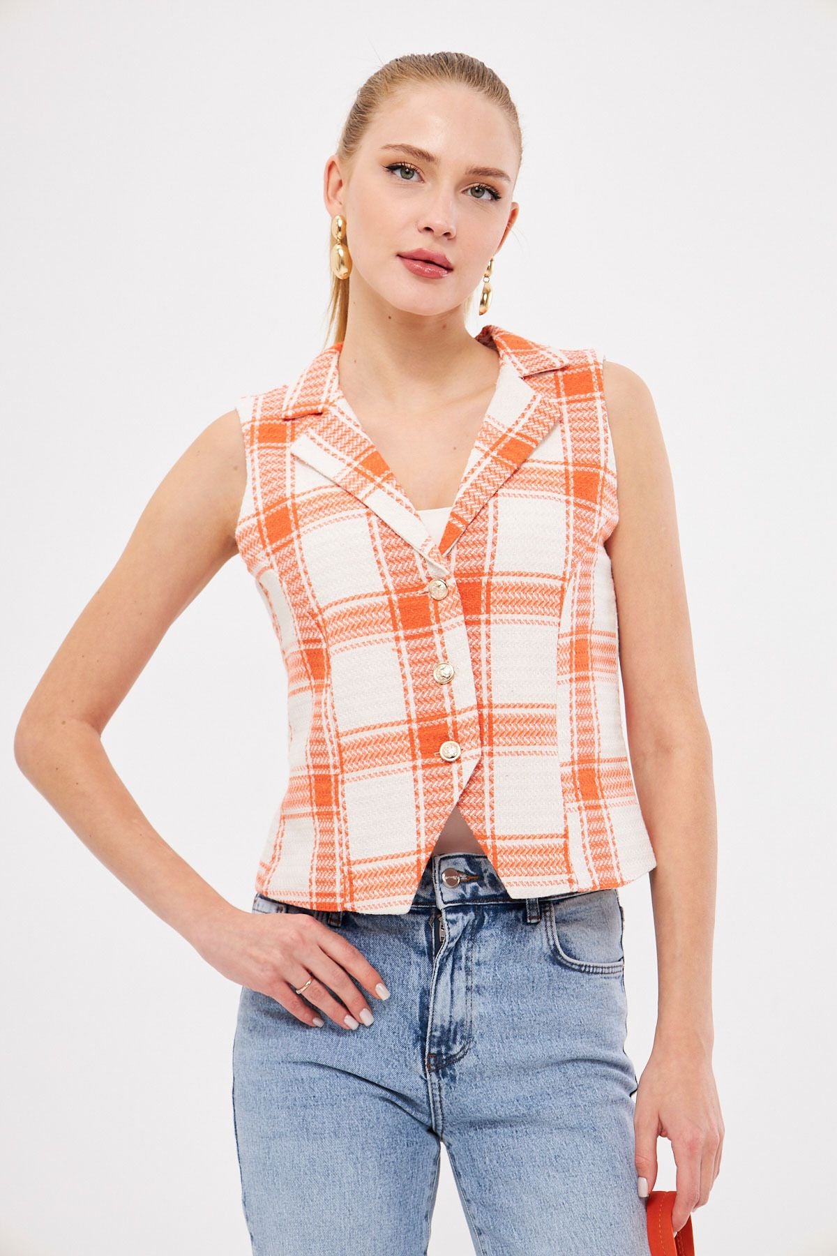 Female Orange Men's Collar Sitting on the Body Lined Ekose Vest ARM-25K001032