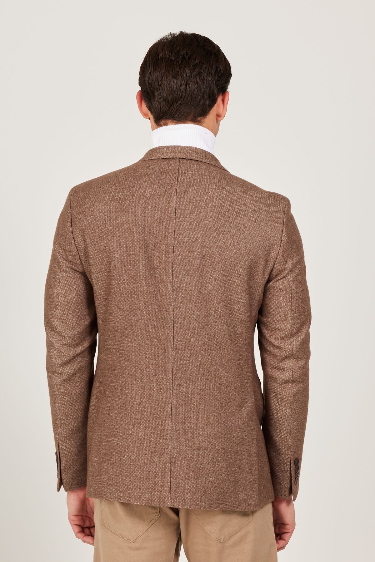 Men's brown slim fit narrow cutting mono collar woolen jacket