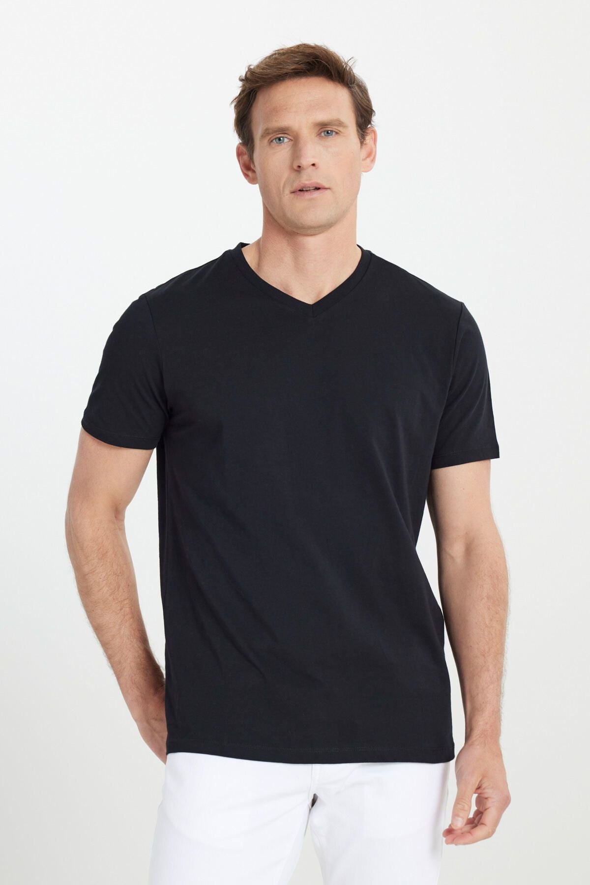 Men's 100 %Cotton V -Neck Black Slim Fit Narrow Cut T -shirt
