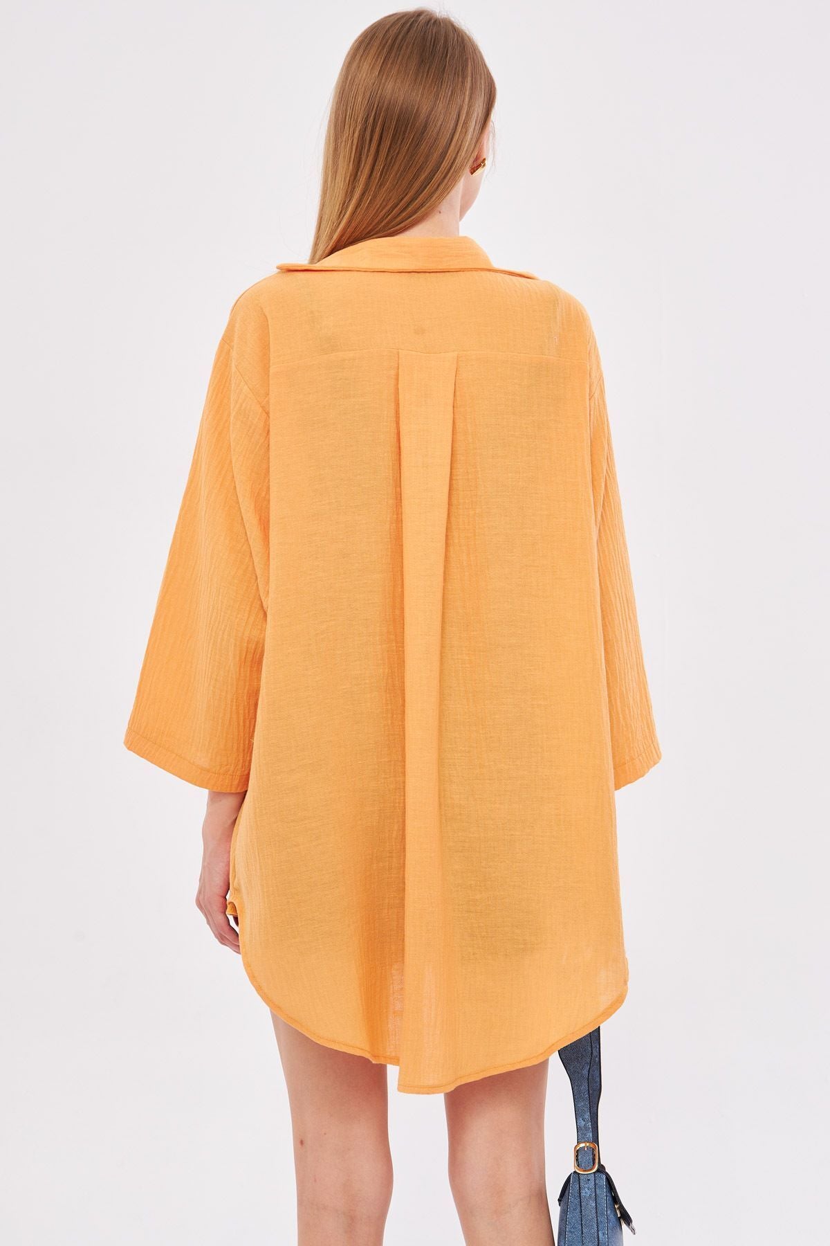 Female puppies with linen-looking front kimono shirt ARM-24Y001063