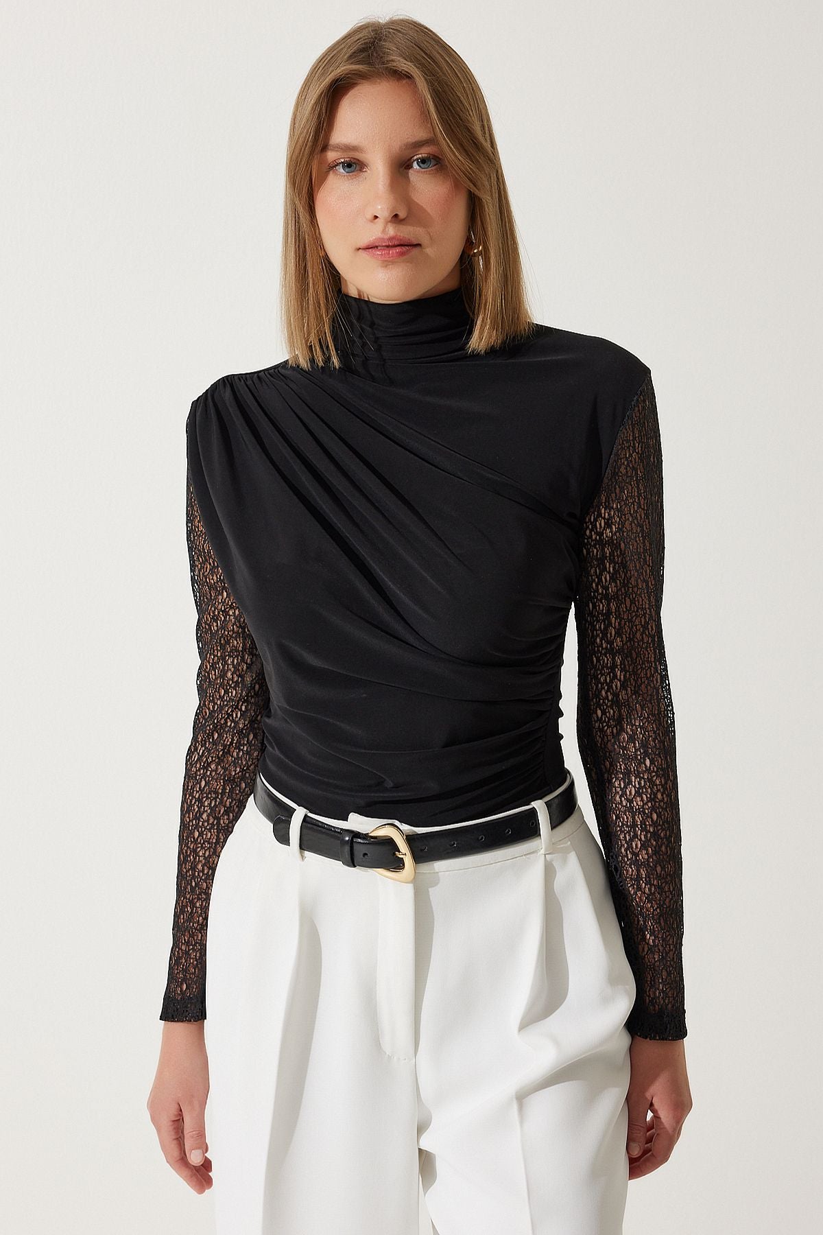 Female black lace sleeve shirred knitted blouse FF00162