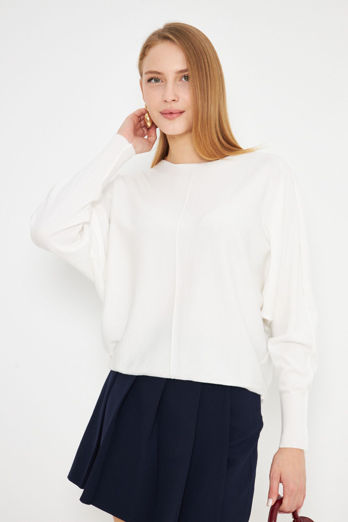 WOMEN WHITE DOK BROTHER BY ARM FINE KNIT