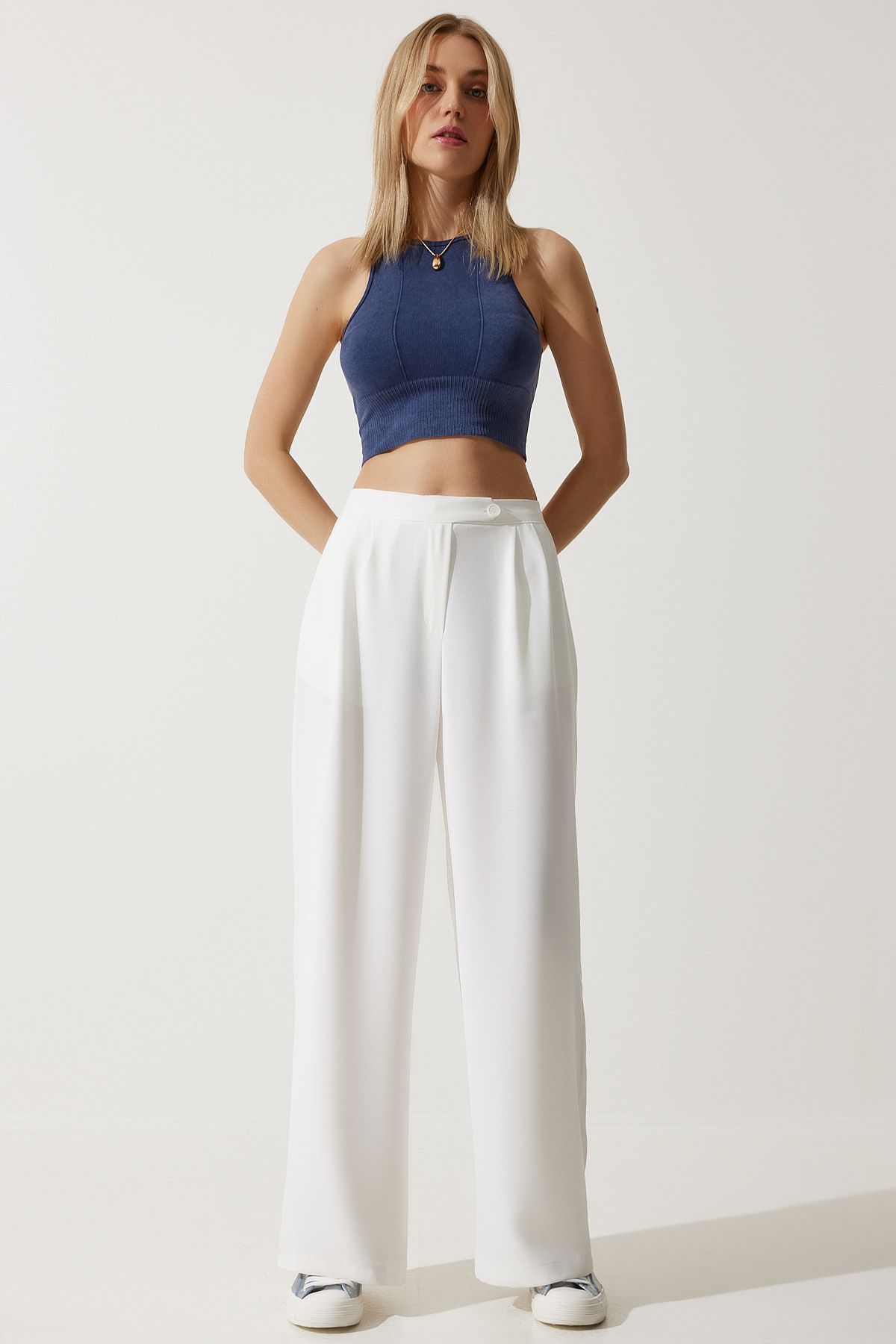 Woman broken white abundant palazzo pants rv00191