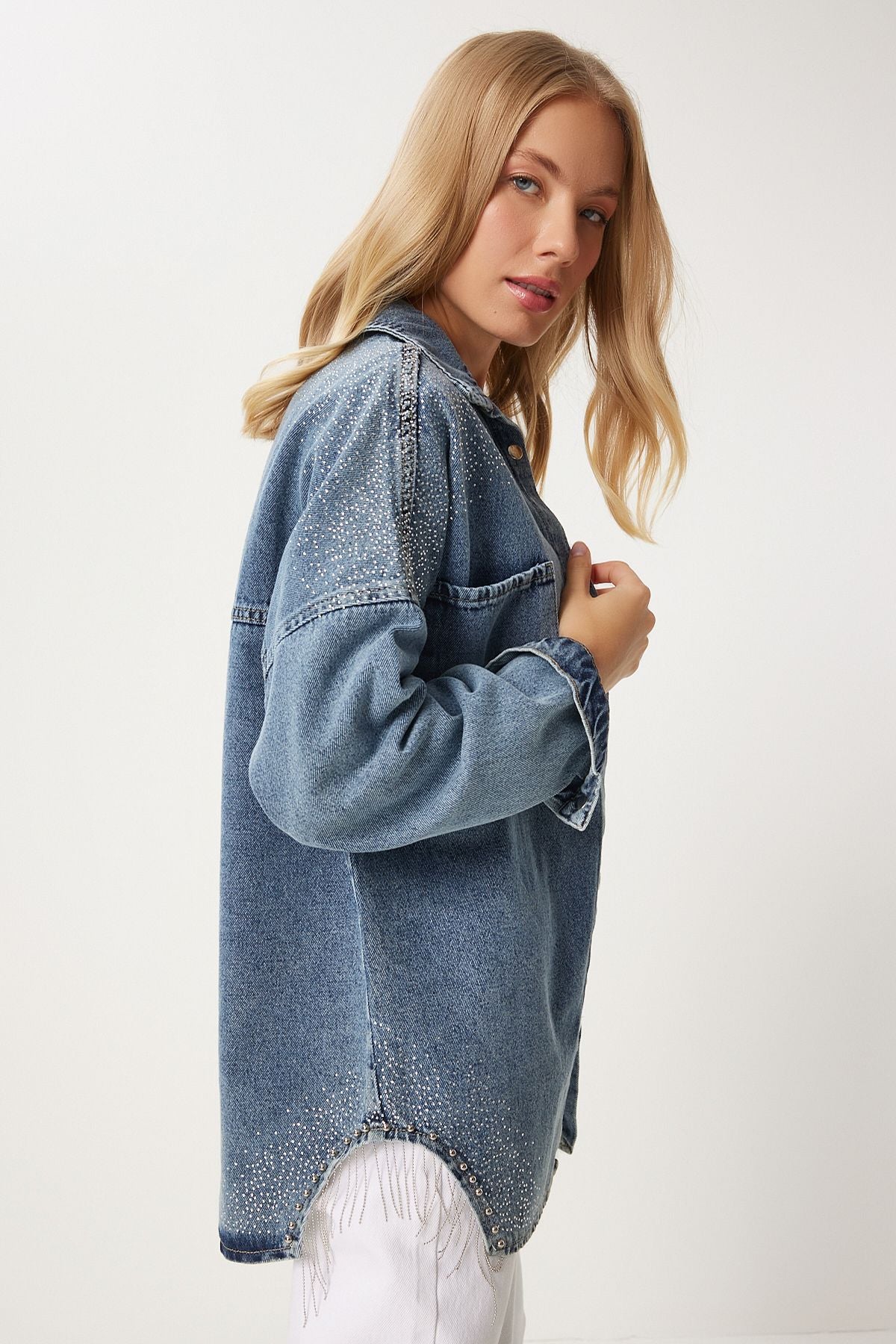 Woman Light Blue Chain Detailed Oversize denim jacket es00169