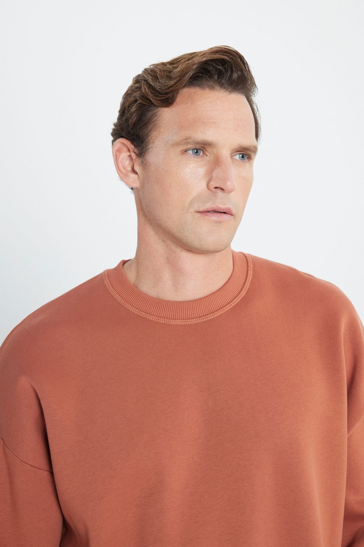 Men's light brown over the fits of the fitted cotton Içi fleece 3 IP bicycle collar sweatshirt