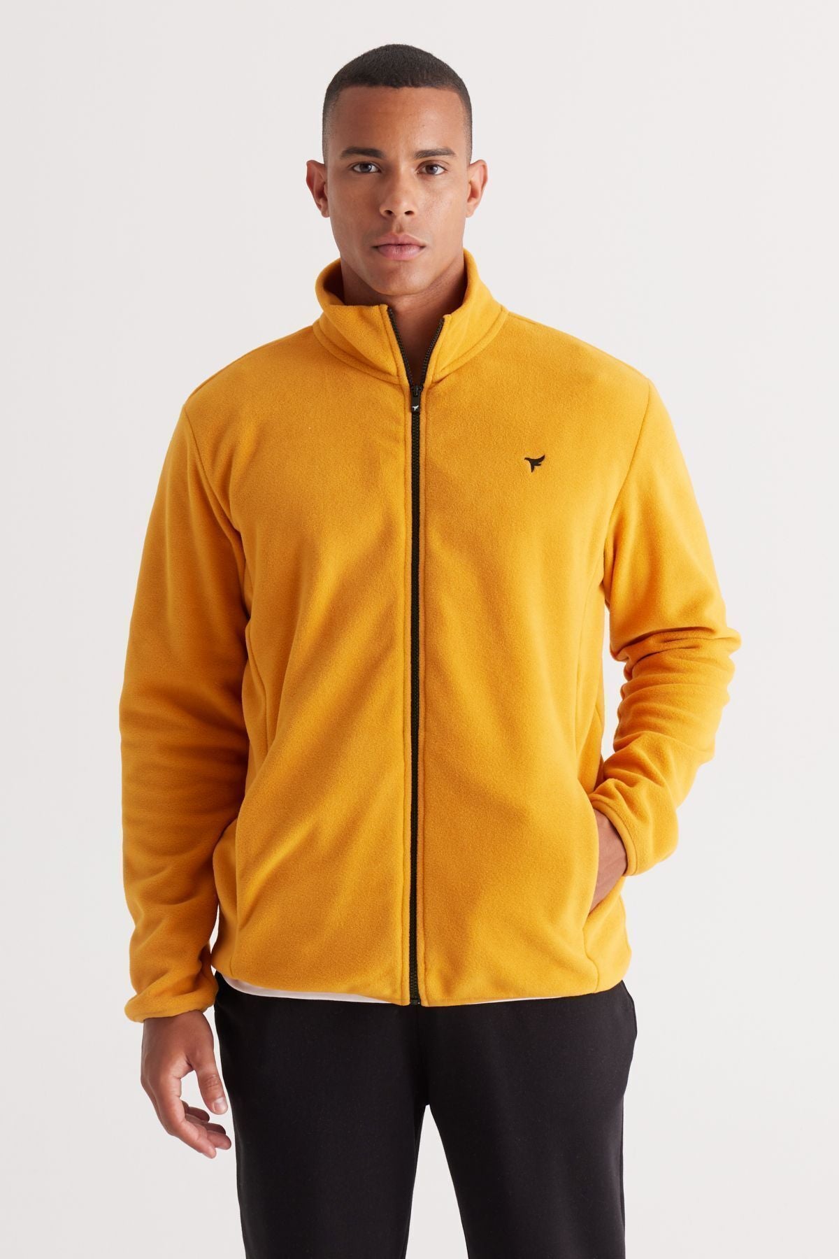 Men's Yellow Standard Fit Normal Cutting Cold -Performing Roring Neckline Polar Sweatshirt jacket
