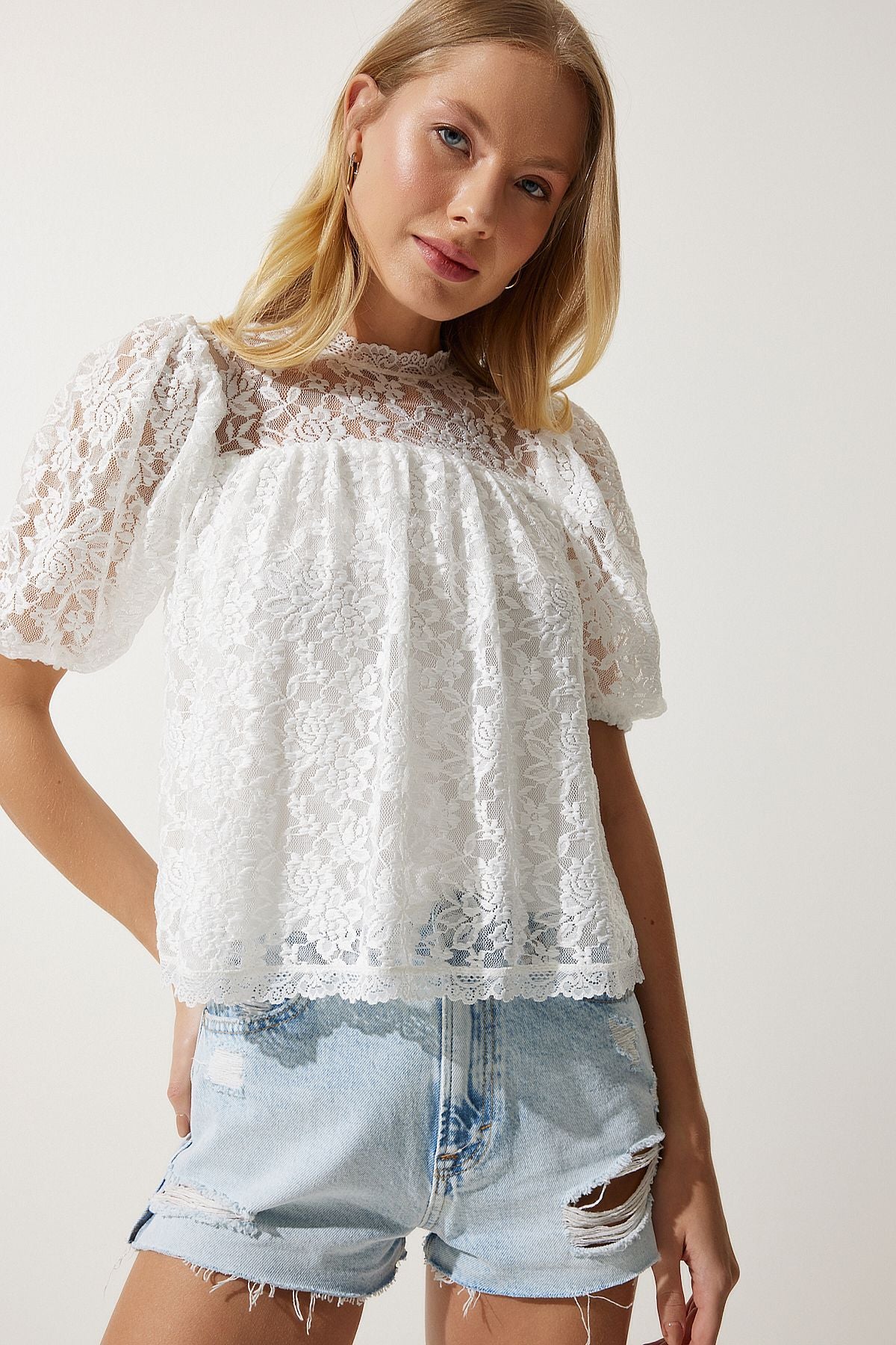 Women's white lace knitted blouse RG00015