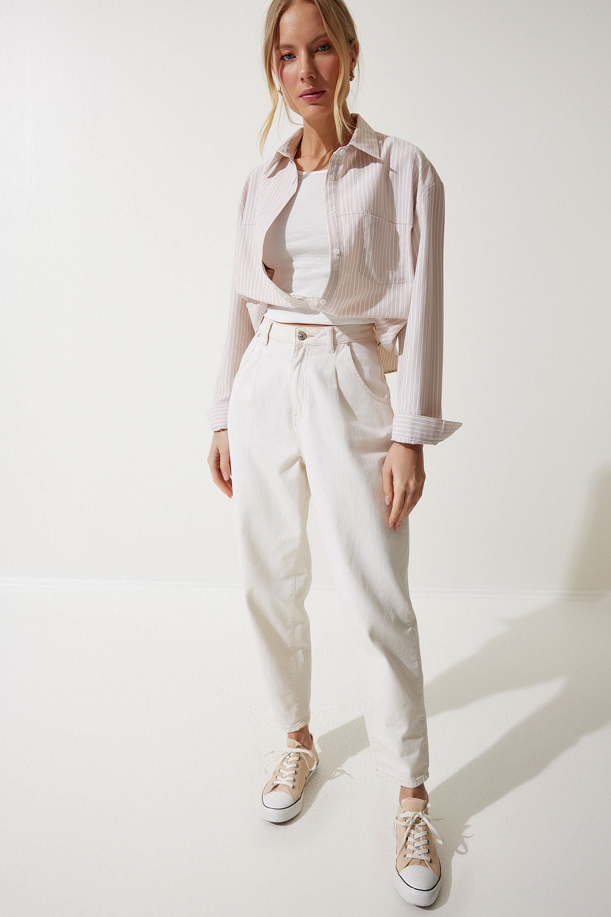 Female Beige Blouse Detail Crop Shirt RG00022
