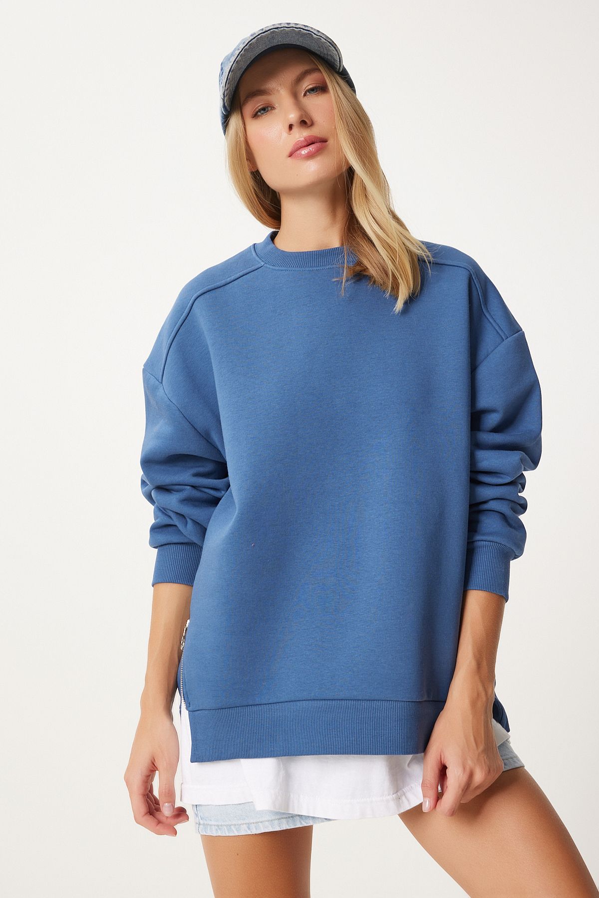 Woman Indigo Blue Zipper Detailed Reddon Knitting Sweatshirt UB00148