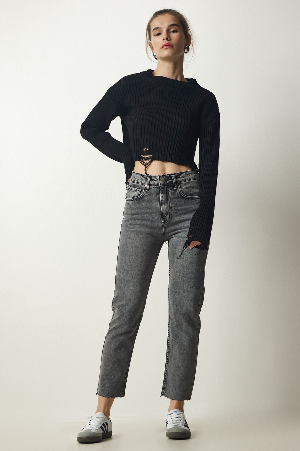 Women's gray high waist denim pants CB00015