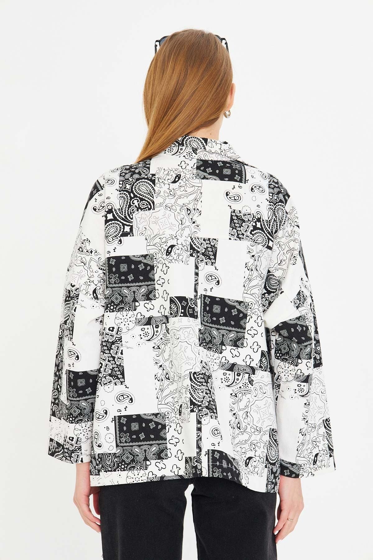 Women's White Patterned Pocket Detail Shirt Jacket ARM-25K001071