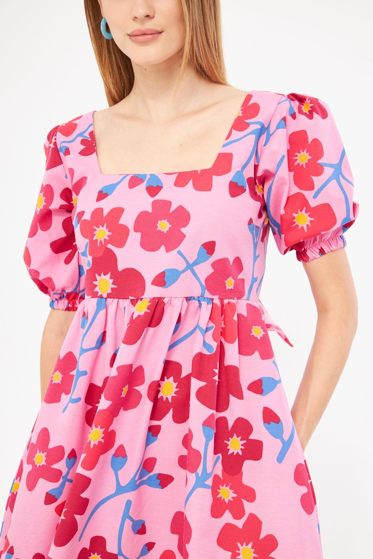 Female Pink Square Yaka Sıme Bağlama Detailed Waist Waist Waisnous Princess Arm Mini Dress ARM-24Y001078