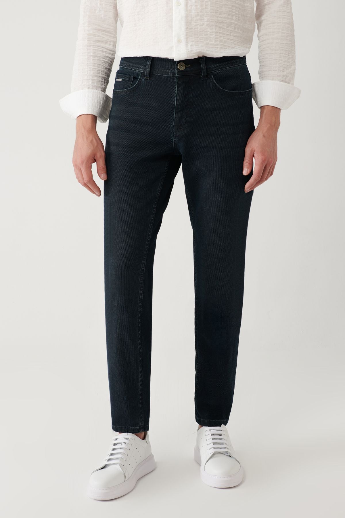 Men's navy blue tumbled washing Jean pants A41y3510