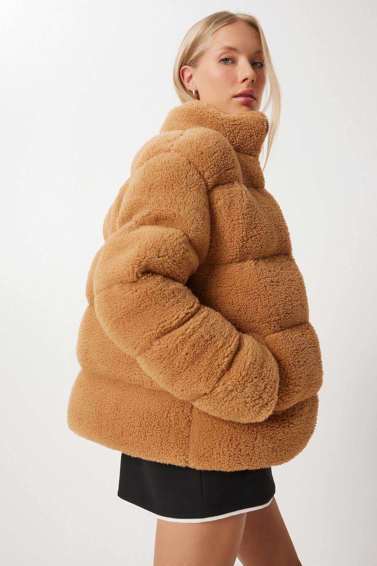 WOMEN'S Taba upright collar plush swelling coat QA00002