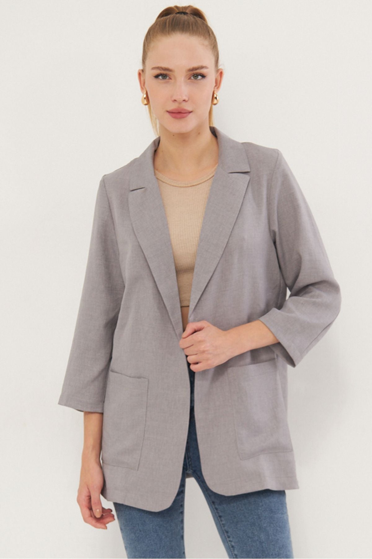 WOMEN'S Gray Pocket Oversize Jacket ARM-24Y001115