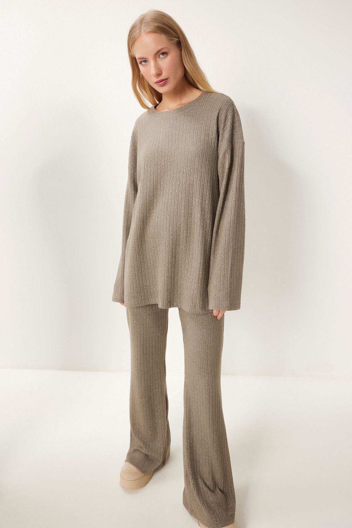 Female mink relaxed wick knitted blouse trousers rg00047