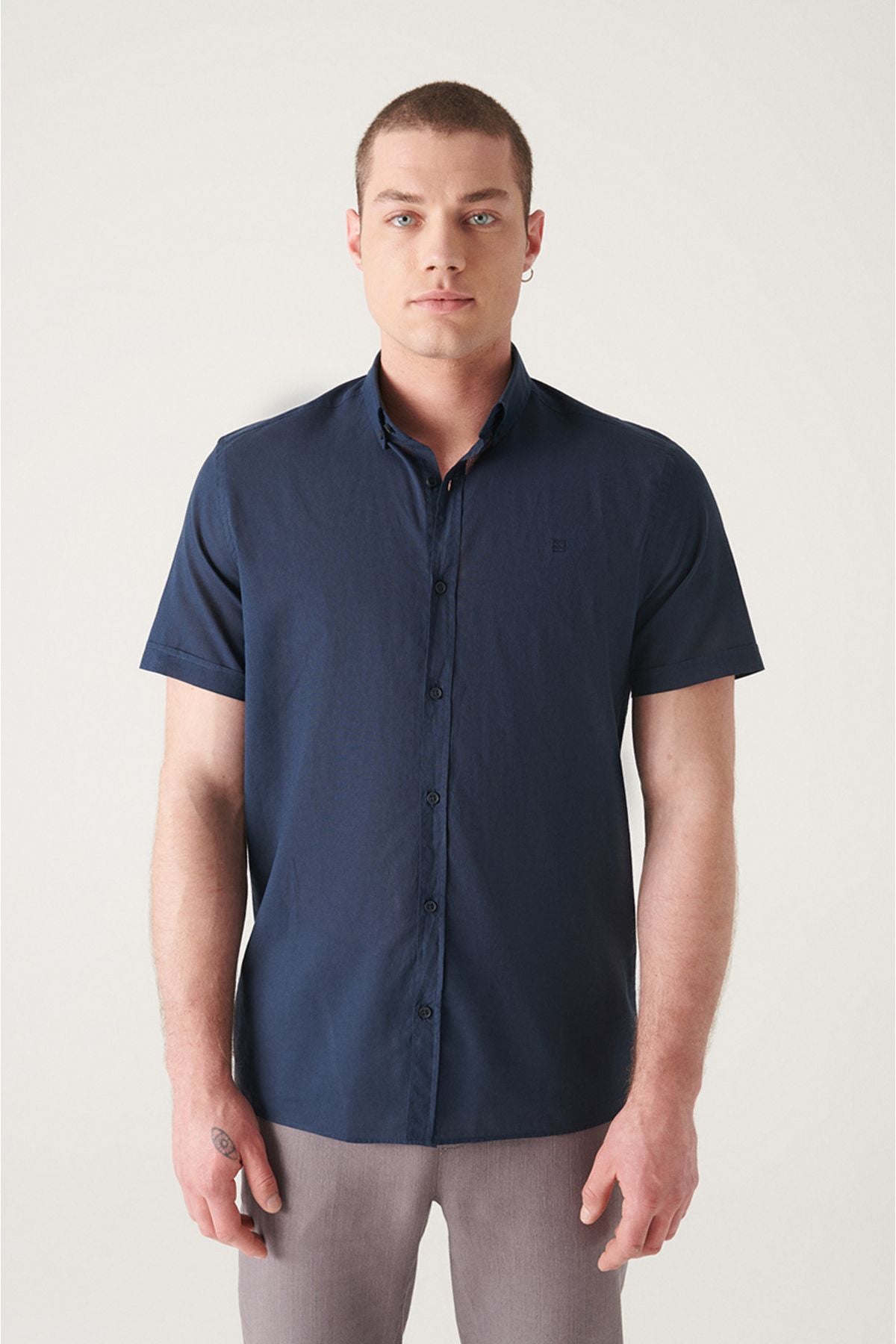 Men's Navy Blue Button Neck 100 %Cotton Futter Short Sleeve Regular Fit Shirt E002210