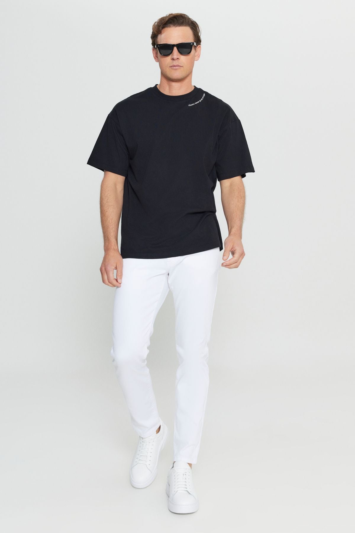 Men's black 100 %cotton overlooking fit comfortable cut bike collar printed T -shirt