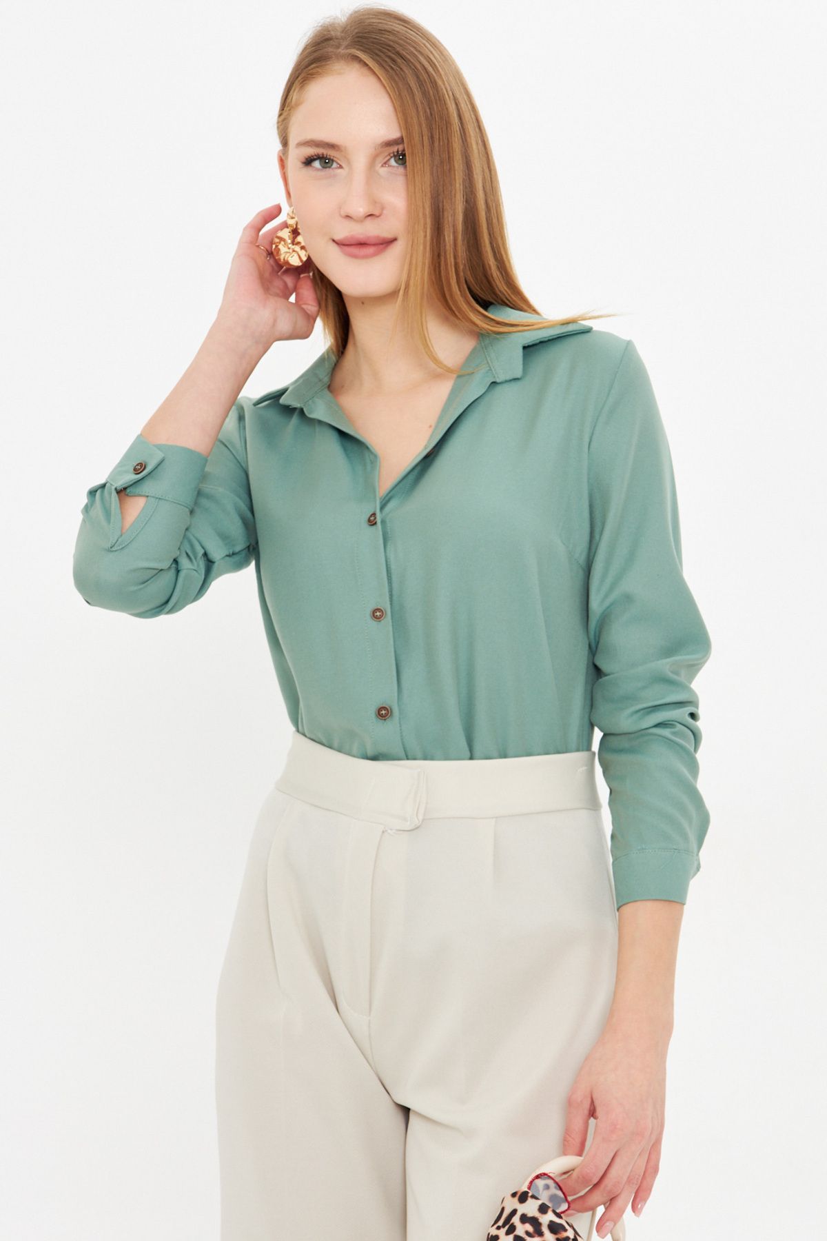 Women's Cagla Green Long Sleeve Flat Shirt ARM-18Y001176