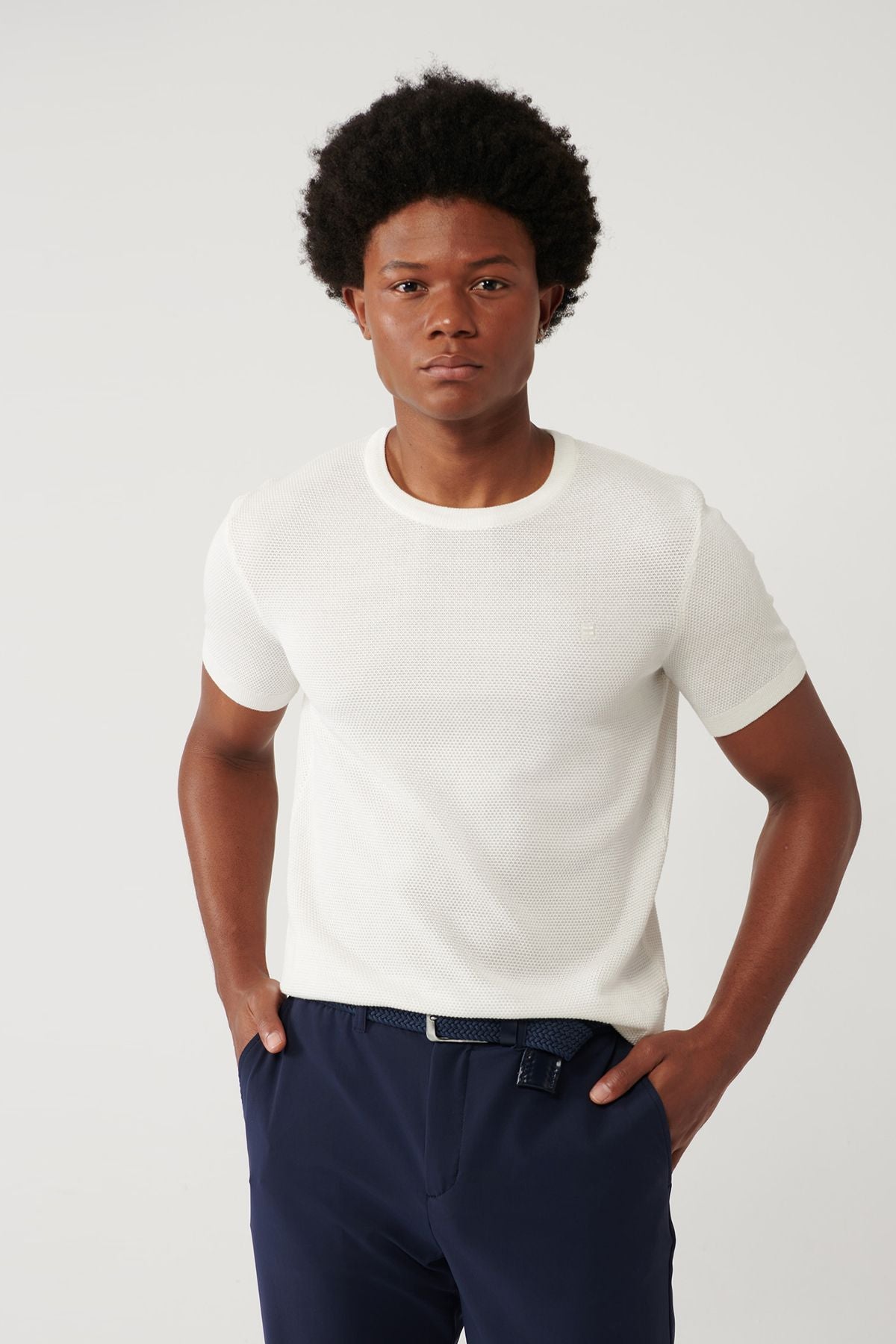 Men's White Modal Bicycle Collar textured riban knitwear T-shirt B005010