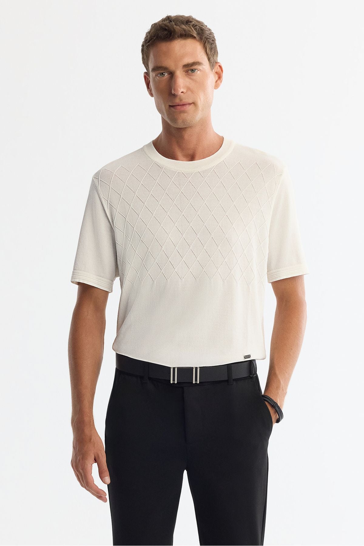 Men's Ecru Bicycle Yaka Jacquard Rayon Triko T-Shirt A42y5008