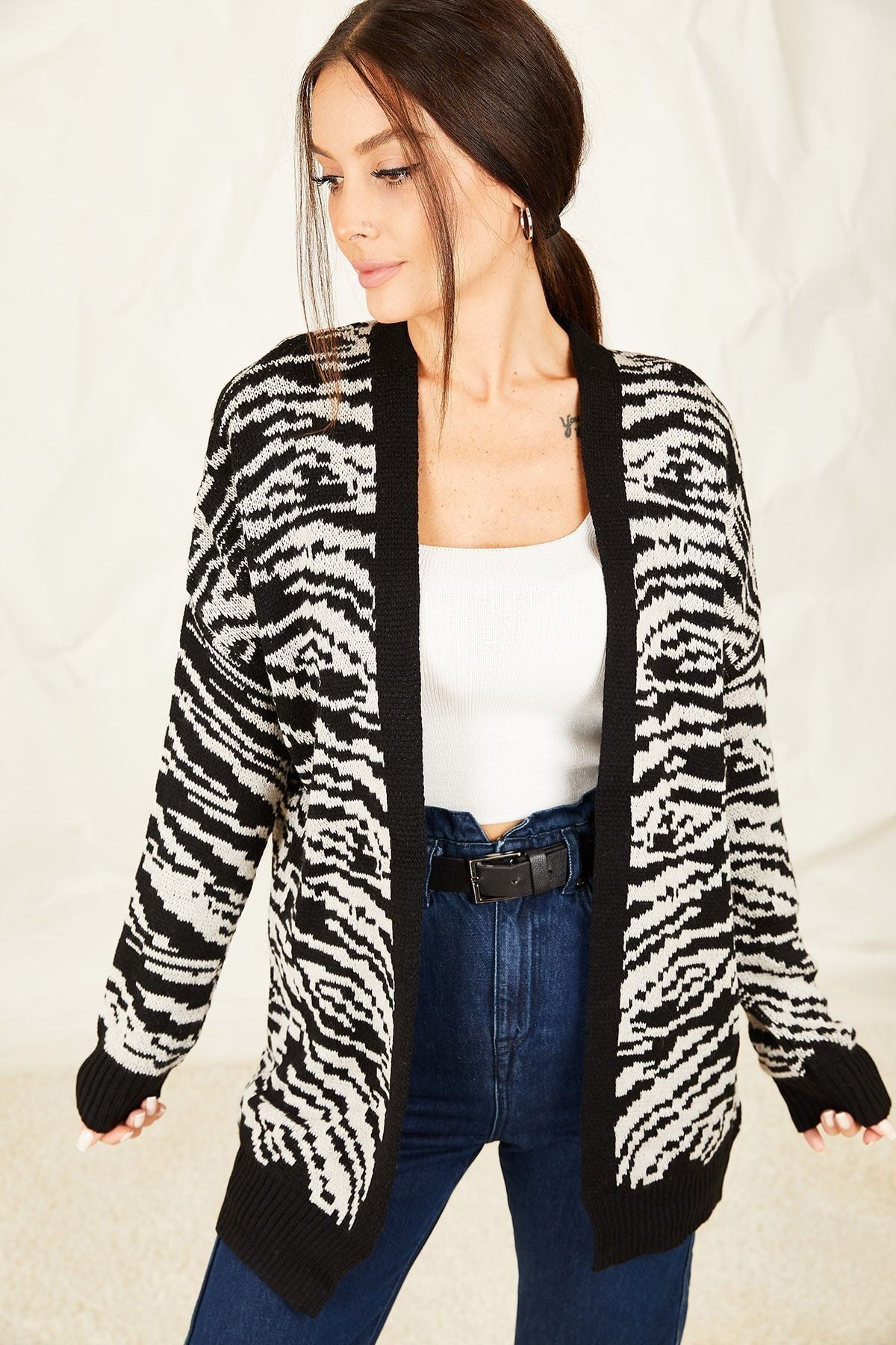 Women's Black Patterned Long Cardigan ARM-21K069002