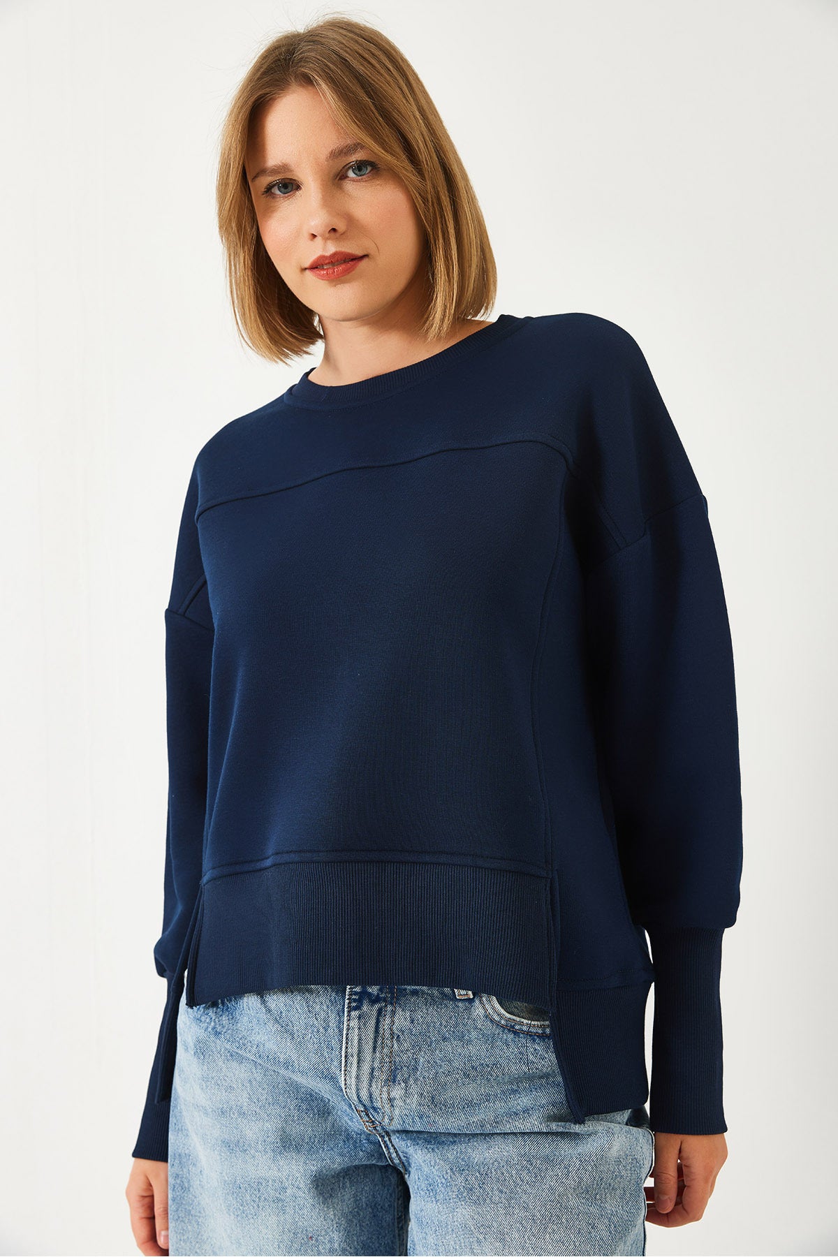 Women's Three Thread Raised Oversize Sweatshirt 60031024
