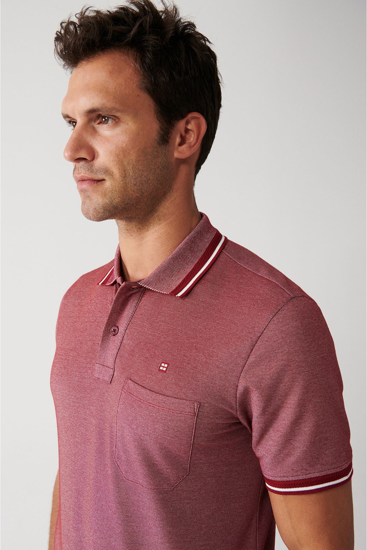 Men's Bordeaux Polo collar T-shirt Curved Neck Pocket Regular Fit 2 Button E001031