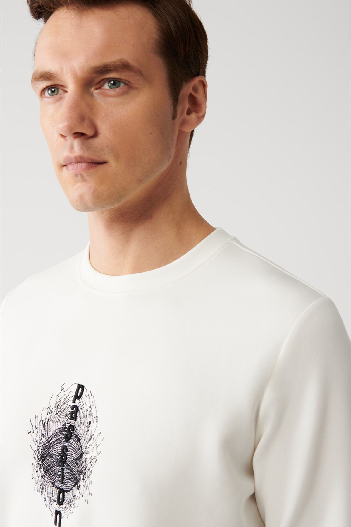 Men's White Bike Neck Interlok Fabric Printed Sweatshirt A32Y1372