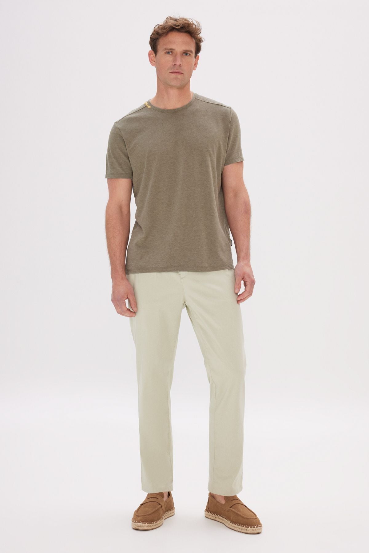 Men's Khaki Slim Fit Narrow Cut Bicycle Collar Cotton T -shirt