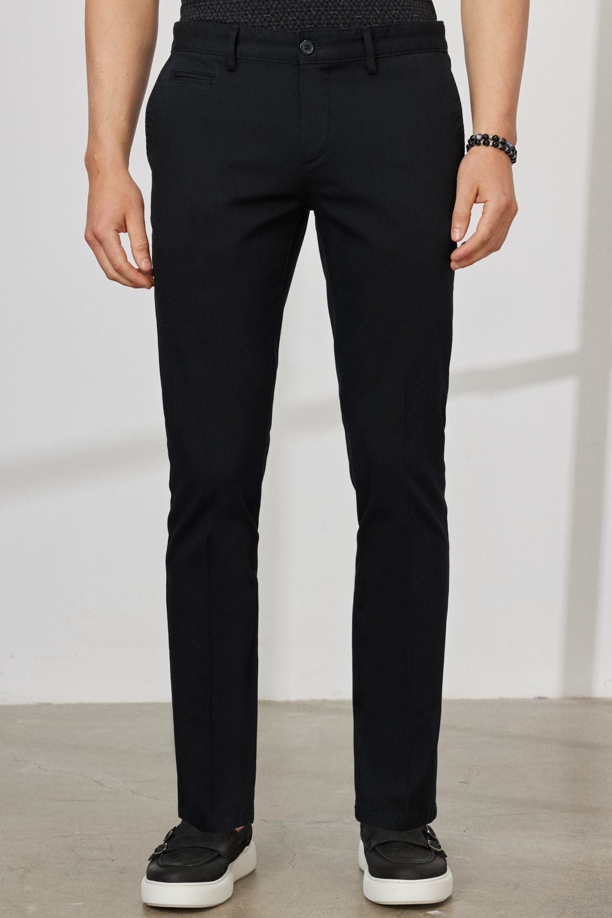 Men's black slim fit narrow -cut side pocket cotton flexible Acharted Pants