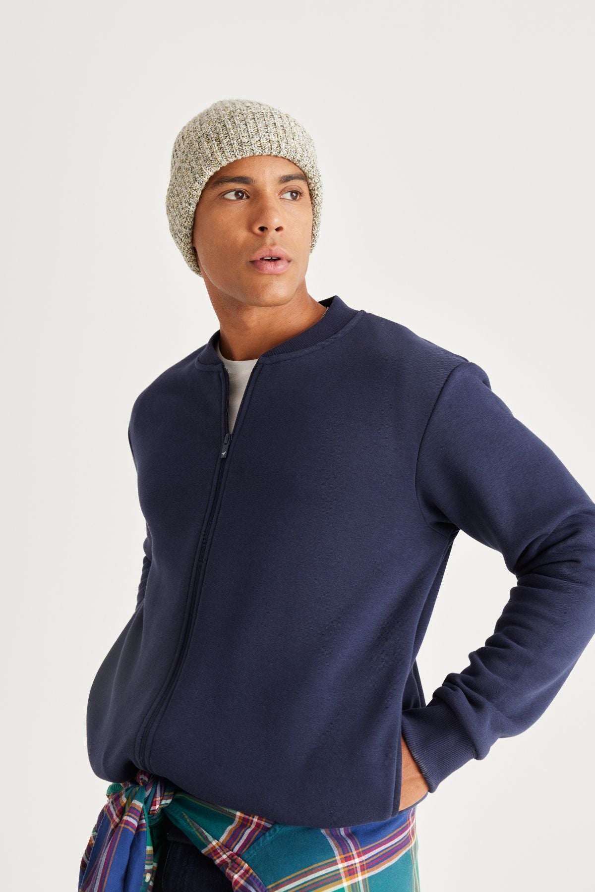 Erkek Lacivert Standart Fit Normal Kesim Içi Polarlı 3 Iplik Kolej Yaka Pamuklu Sweatshirt Ceket