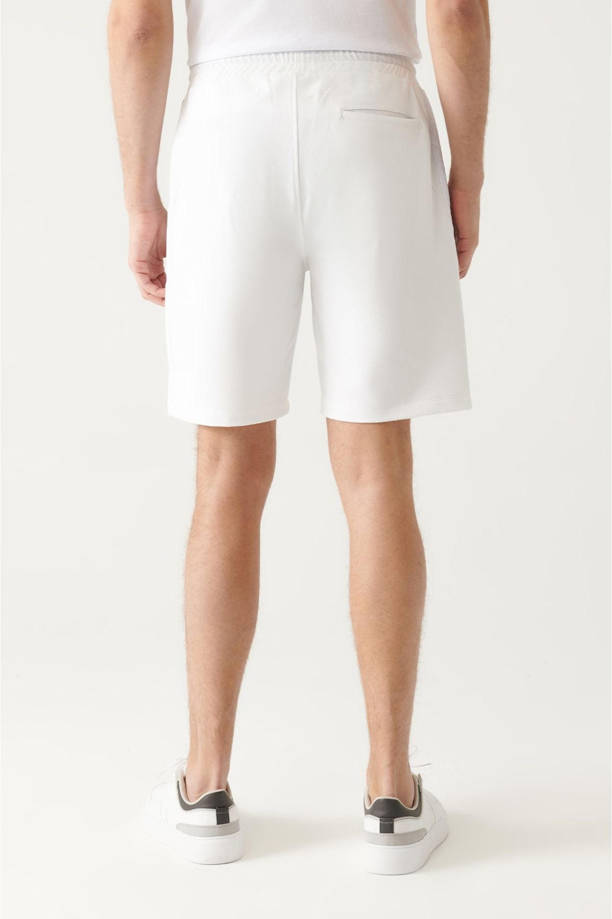 Men's white side pocket printed shorts A31y3630
