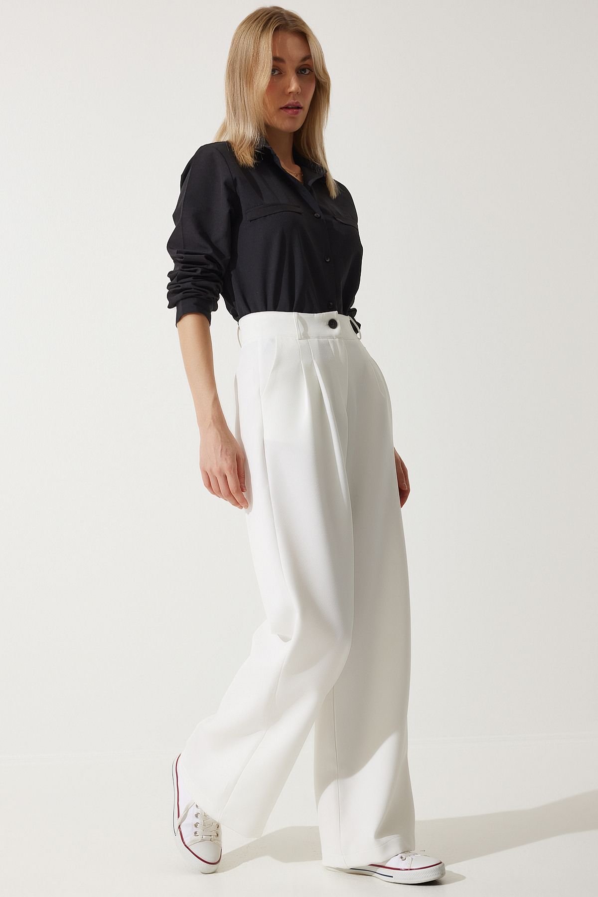 Wide trousers