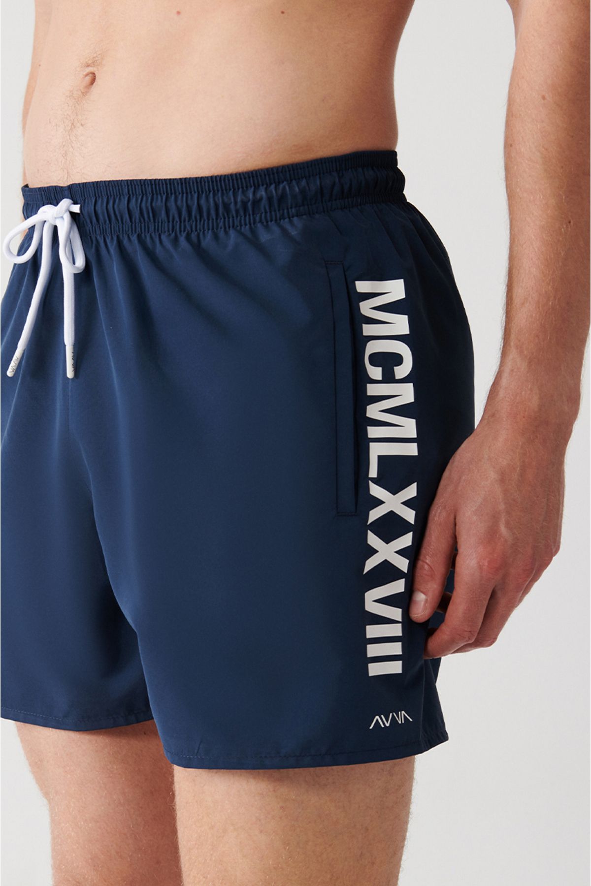 Men's Indigo Fast Drying Printed Standard Size Mayo Sea Short E003802
