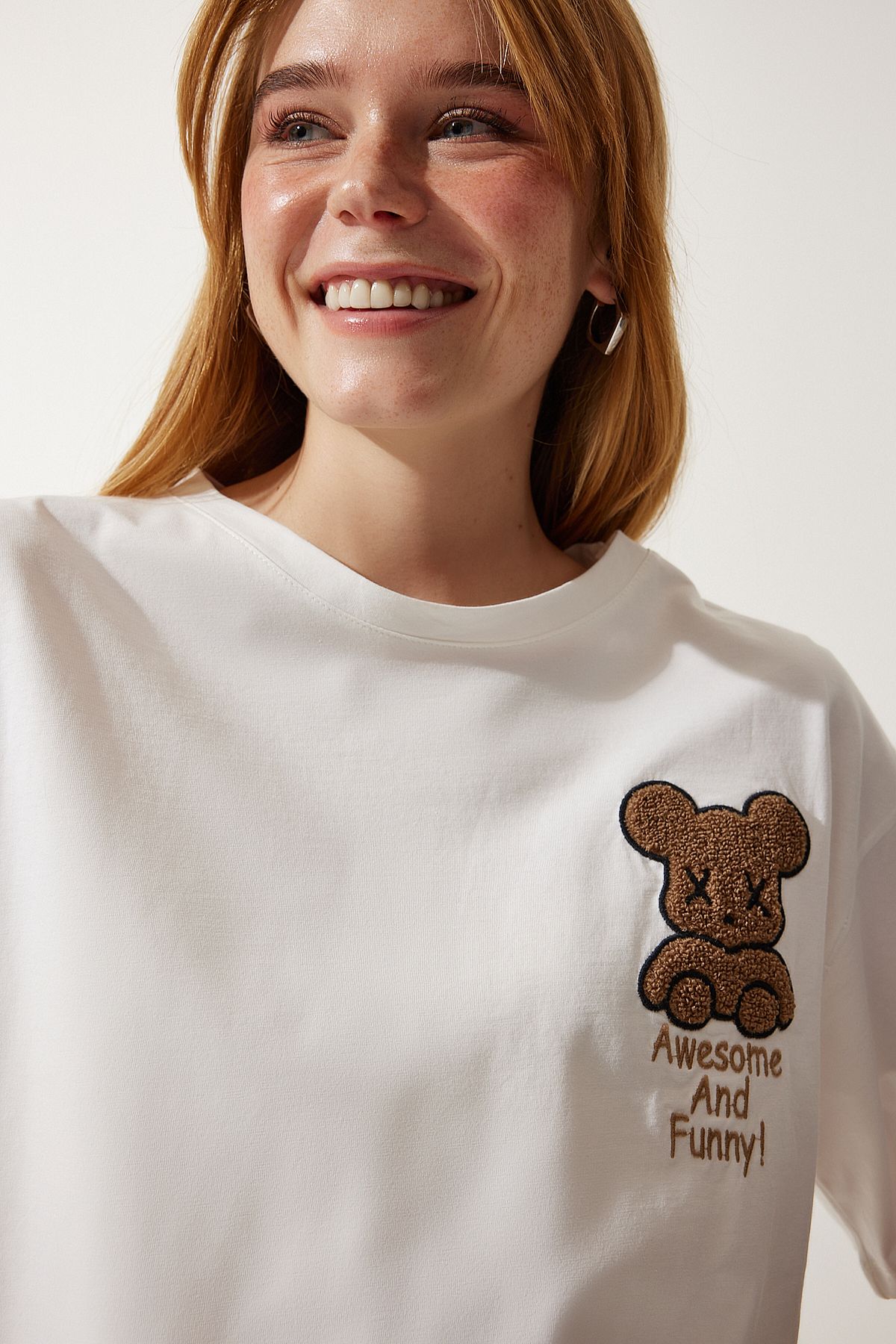 Female ecru teddy bear arms Crop knitting T-shirt HF00455