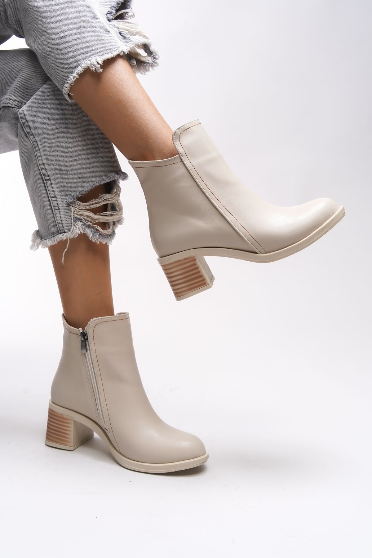 Zairlyrth women heeled boots 0012503 beige skin